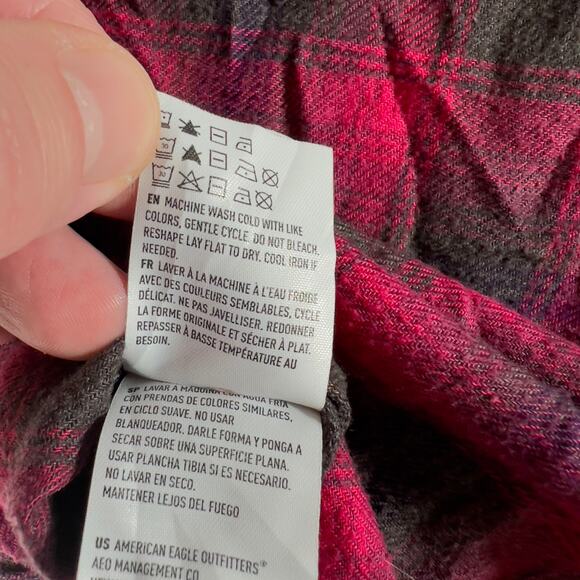 American Eagle Outfitters Button Flannel Shirt Woman S Boyfriend Fit Pink Black - Picture 12 of 15